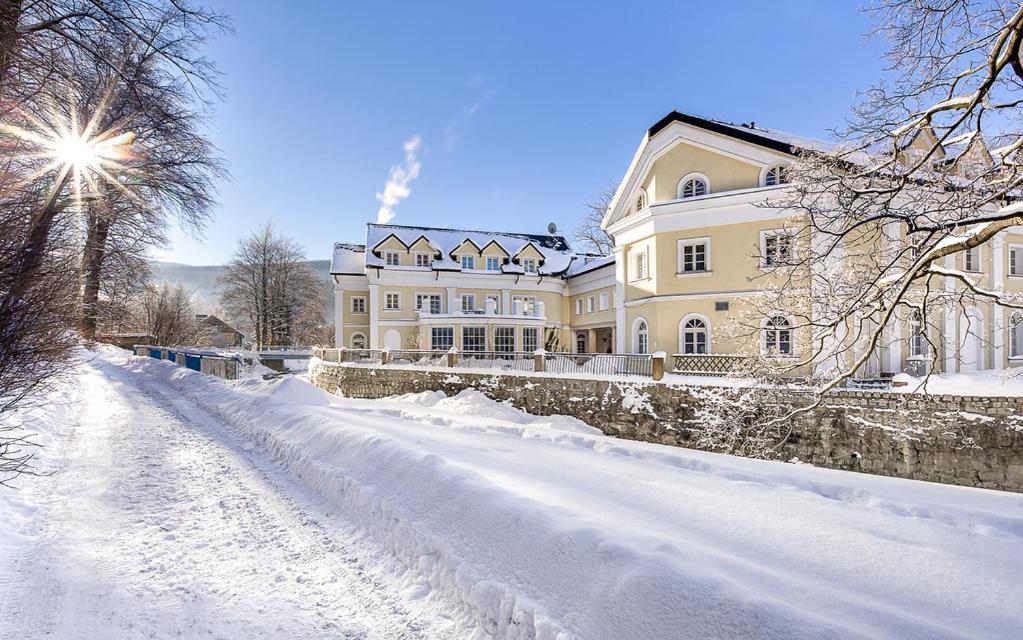 Hotel Stary Zdroj Świeradów-Zdrój المظهر الخارجي الصورة